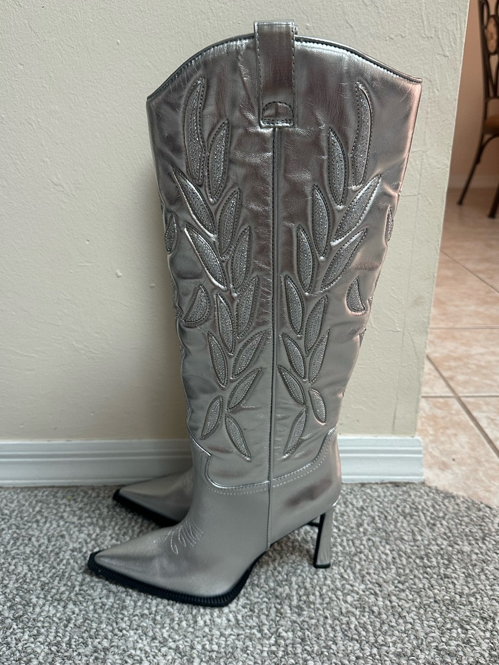 NWOT Steve Madden Metallic Silver Western Knee-High Stiletto Boot